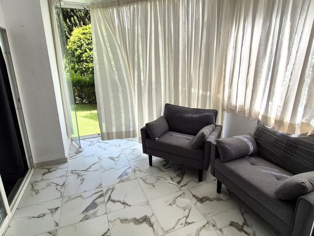 3 Schlafzimmer Apartment in Bahía de Marbella