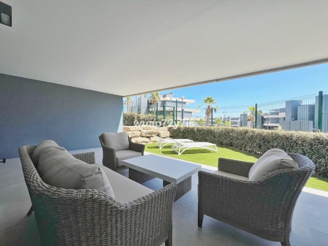 3 Bedrooms Apartment in Selwo