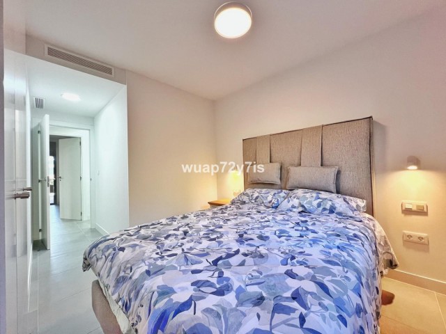 3 Bedrooms Apartment in Selwo