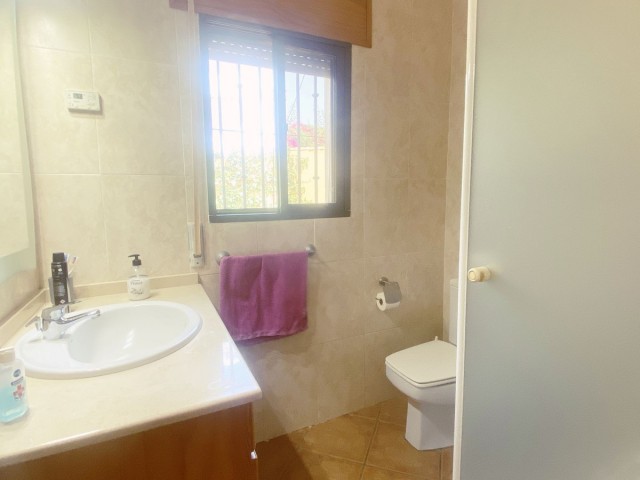 3 Sovrums Villa i Elviria