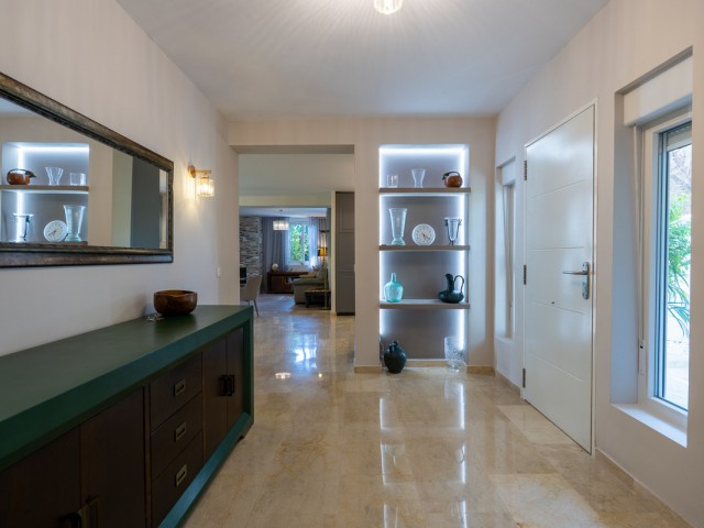 4 Schlafzimmer Villa in Marbesa