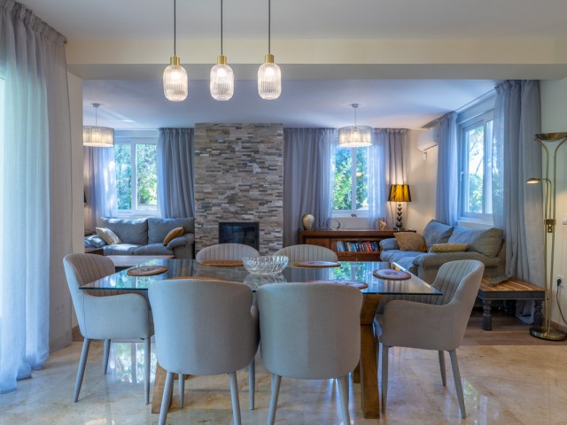4 Schlafzimmer Villa in Marbesa