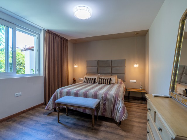 4 Schlafzimmer Villa in Marbesa