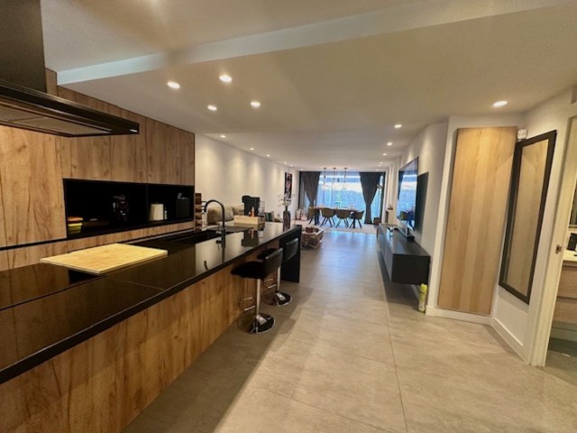 Appartement avec 2 Chambres  à Estepona
