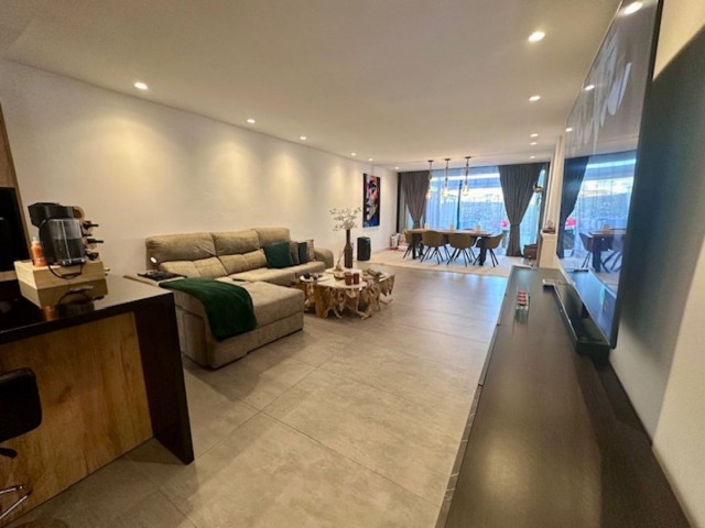 Appartement avec 2 Chambres  à Estepona