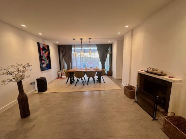 Appartement avec 2 Chambres  à Estepona