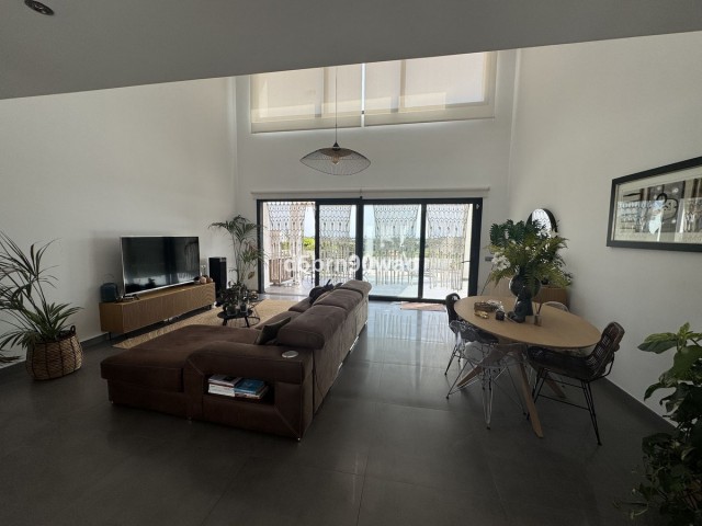 Villa avec 4 Chambres  à Estepona