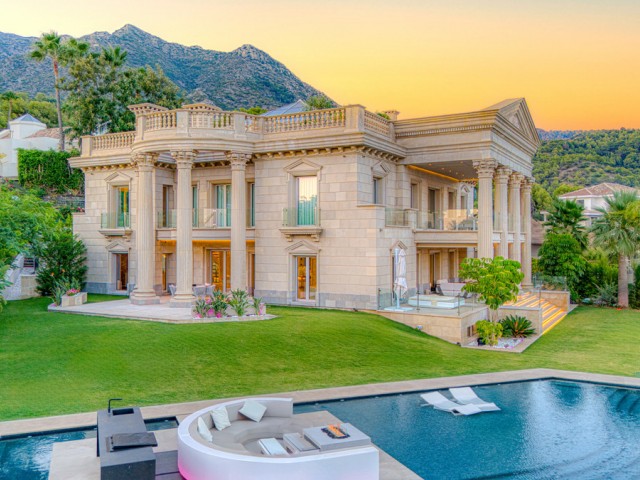 7 Soveroms Villa i Sierra Blanca