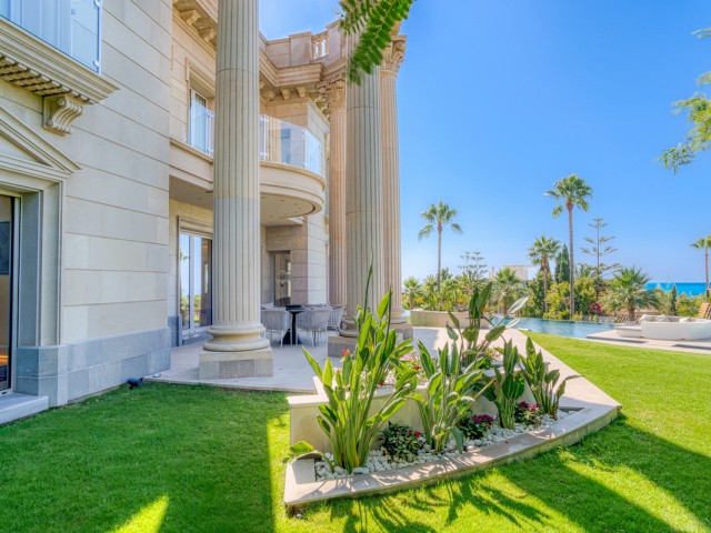 7 Soveroms Villa i Sierra Blanca