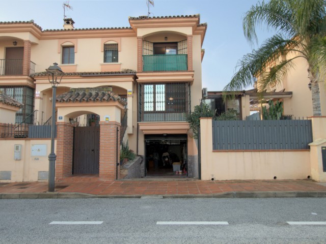 3 Bedrooms Townhouse in Alhaurín de la Torre