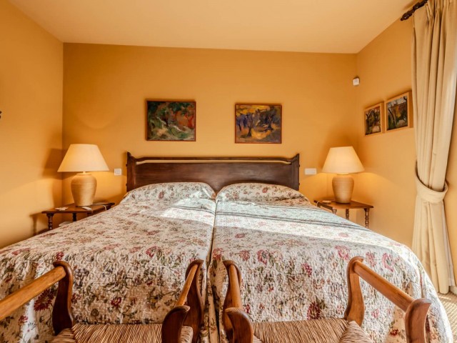 3 Bedrooms Apartment in Guadalmina Alta