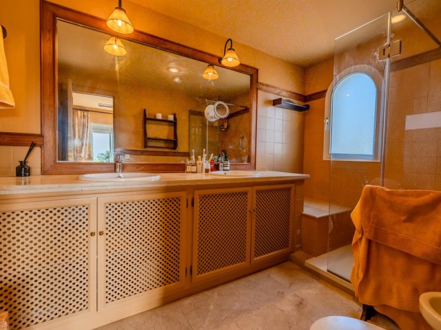 3 Bedrooms Apartment in Guadalmina Alta