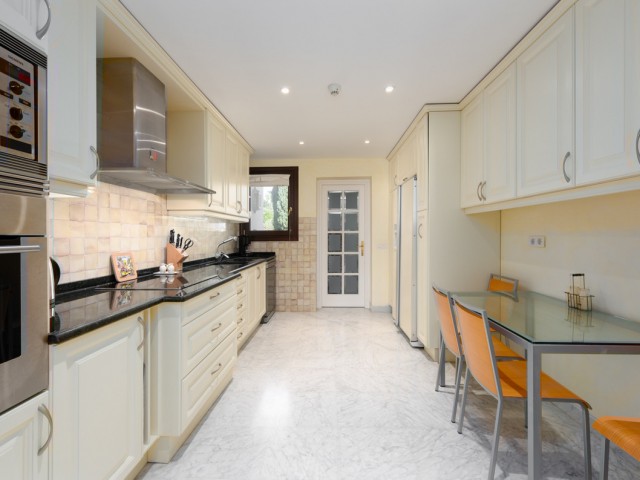 3 Bedrooms Apartment in The Golden Mile