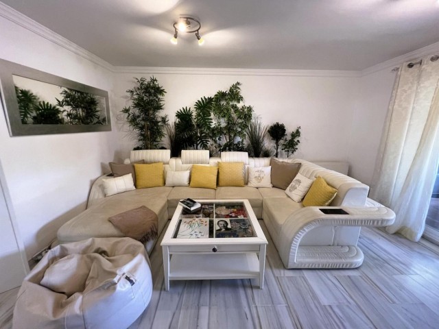 2 Bedrooms Apartment in Marbella