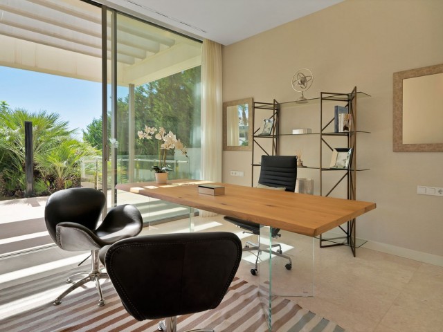 Villa avec 5 Chambres  à Benahavís
