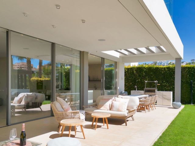 Villa avec 5 Chambres  à Benahavís