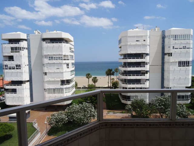 2 Schlafzimmer Apartment in La Carihuela