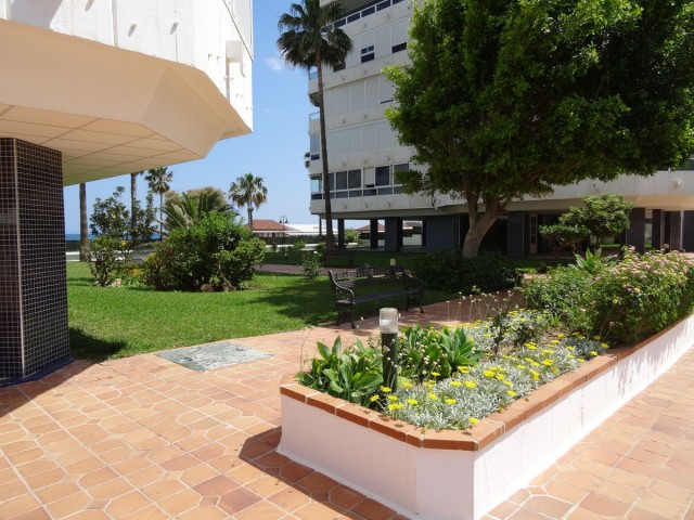 2 Schlafzimmer Apartment in La Carihuela