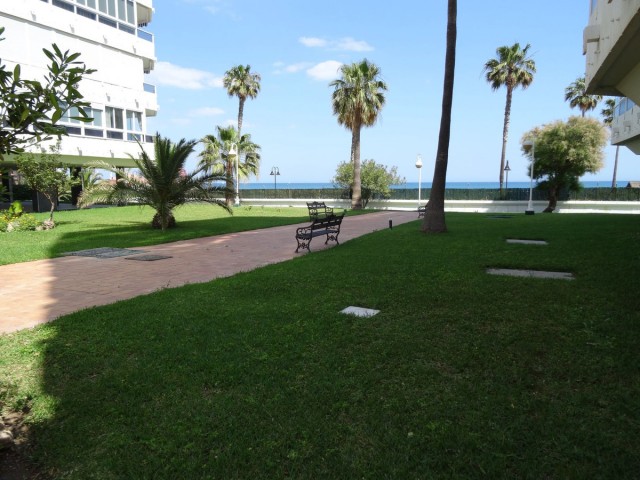 2 Schlafzimmer Apartment in La Carihuela