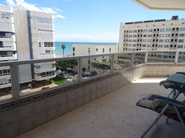 2 Schlafzimmer Apartment in La Carihuela