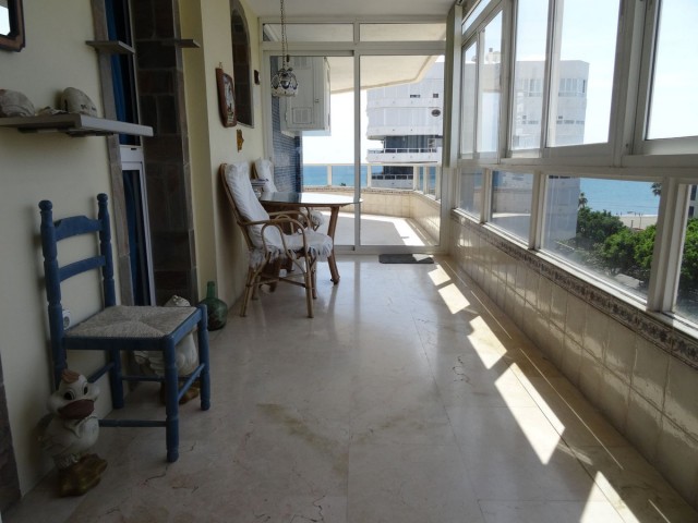 2 Schlafzimmer Apartment in La Carihuela