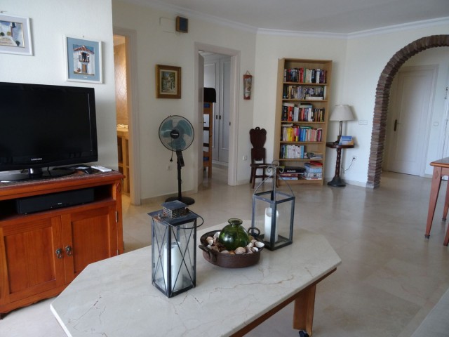 2 Schlafzimmer Apartment in La Carihuela