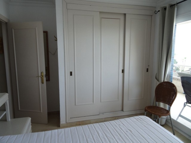 2 Schlafzimmer Apartment in La Carihuela
