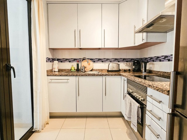 Apartamento con 2 Dormitorios  en La Duquesa