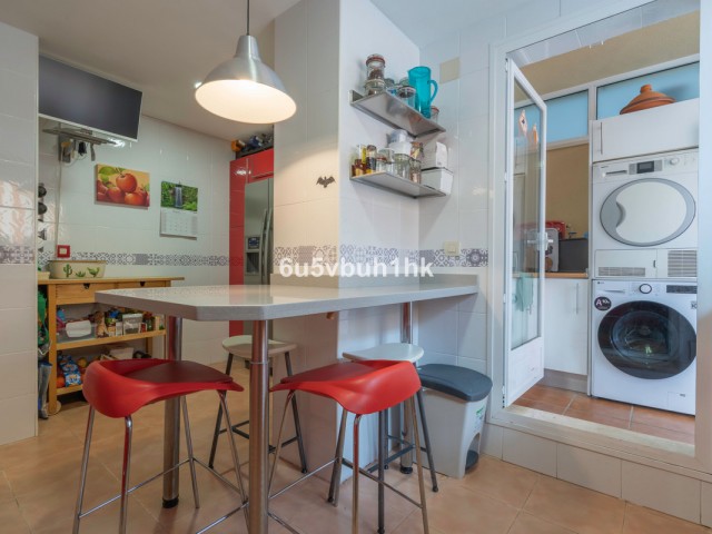 Ático con 4 Dormitorios  en El Pinillo