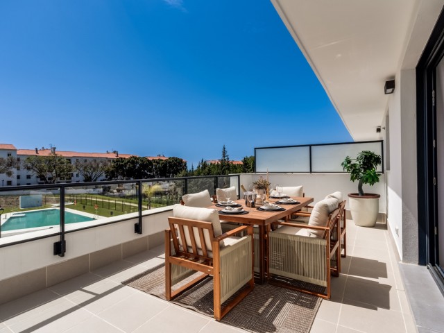 2 Bedrooms Apartment in Selwo
