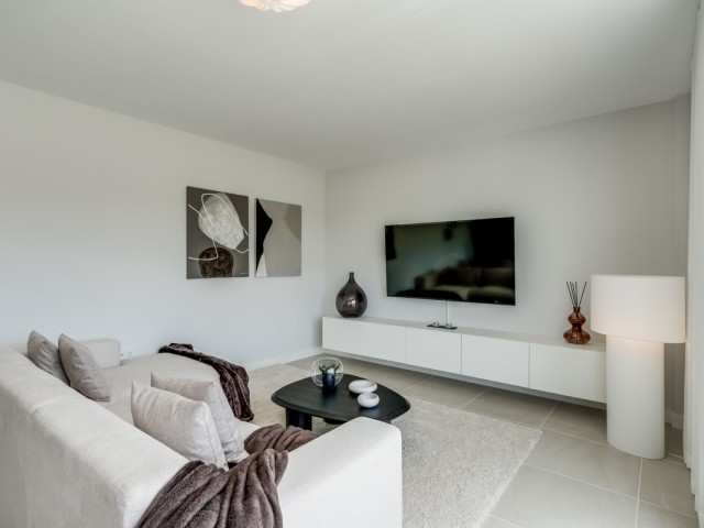 2 Bedrooms Apartment in Selwo
