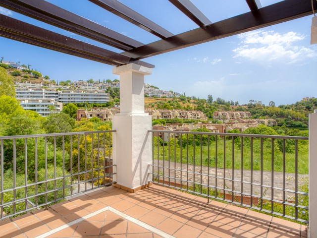 4 Slaapkamer Rijtjeshuis in Los Arqueros