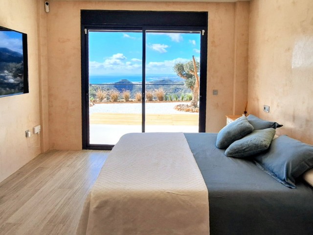 2 Makuuhuoneen Huvila Ojén