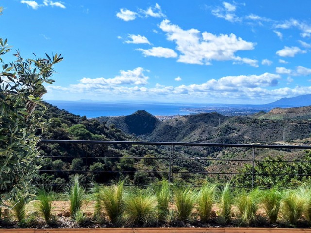 2 Makuuhuoneen Huvila Ojén