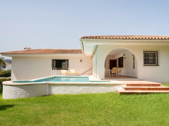 3 Schlafzimmer Villa in San Pedro de Alcántara