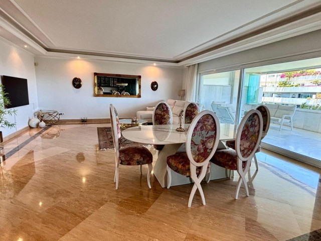 3 Bedrooms Apartment in Marbella