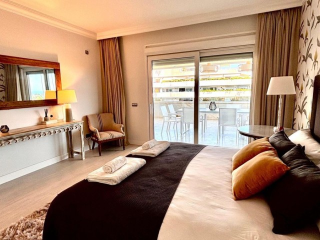 3 Bedrooms Apartment in Marbella