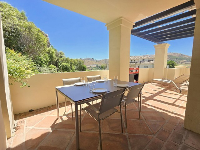2 Schlafzimmer Apartment in Benahavís