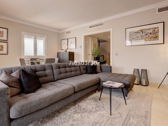 Appartement avec 3 Chambres  à San Pedro de Alcántara