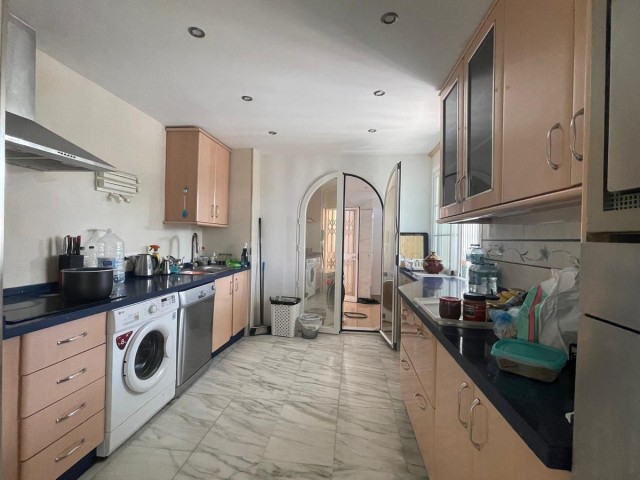 7 Soveroms Villa i Marbella