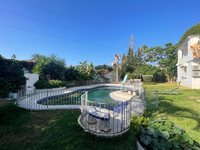 7 Soveroms Villa i Marbella
