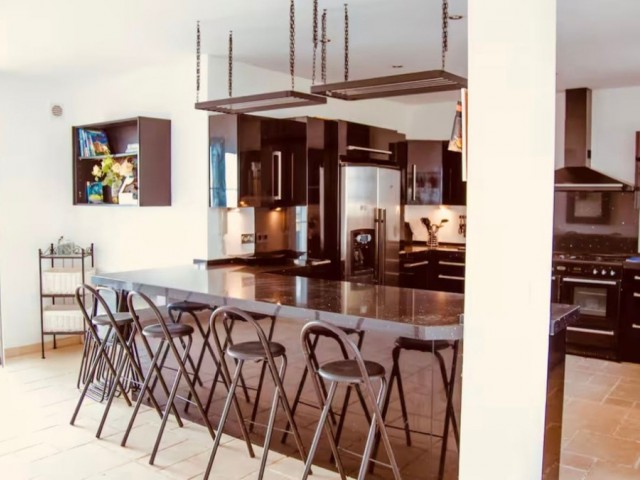 5 Slaapkamer Villa in Sotogrande