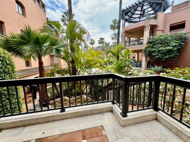3 Schlafzimmer Apartment in San Pedro de Alcántara