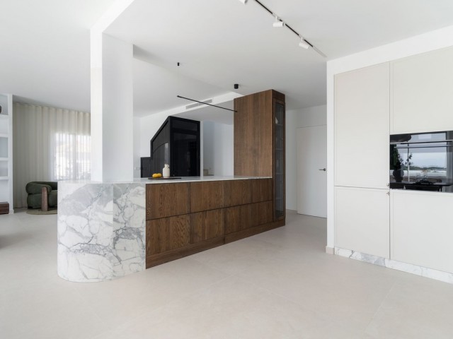 Appartement avec 3 Chambres  à Nueva Andalucía