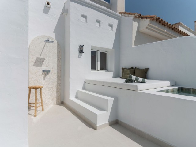 Appartement avec 3 Chambres  à Nueva Andalucía