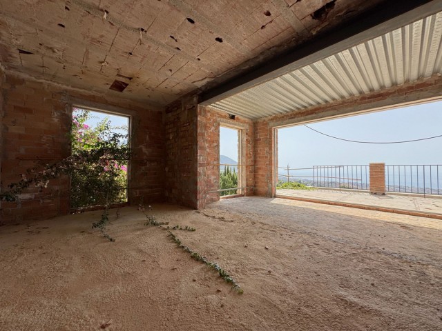 7 Bedrooms Villa in Mijas