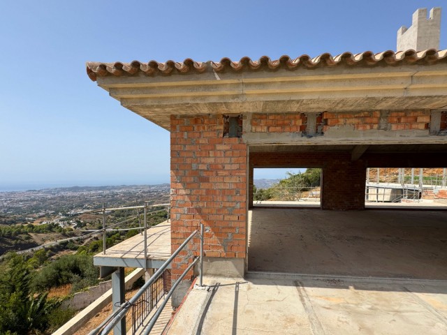 7 Bedrooms Villa in Mijas