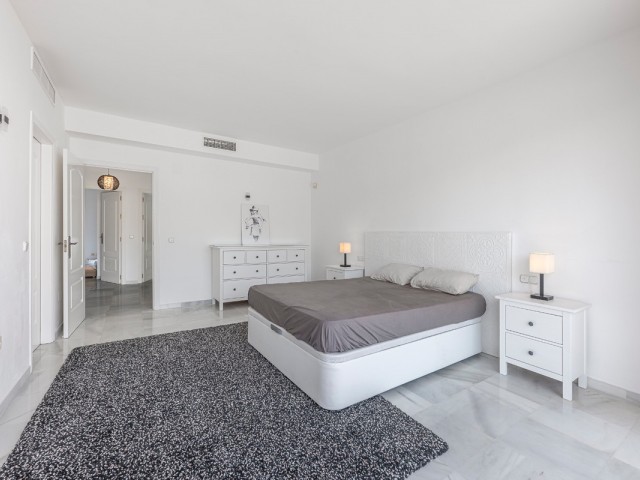 3 Slaapkamer Rijtjeshuis in Benahavís