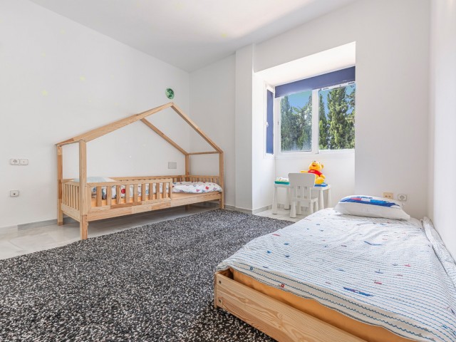 3 Slaapkamer Rijtjeshuis in Benahavís