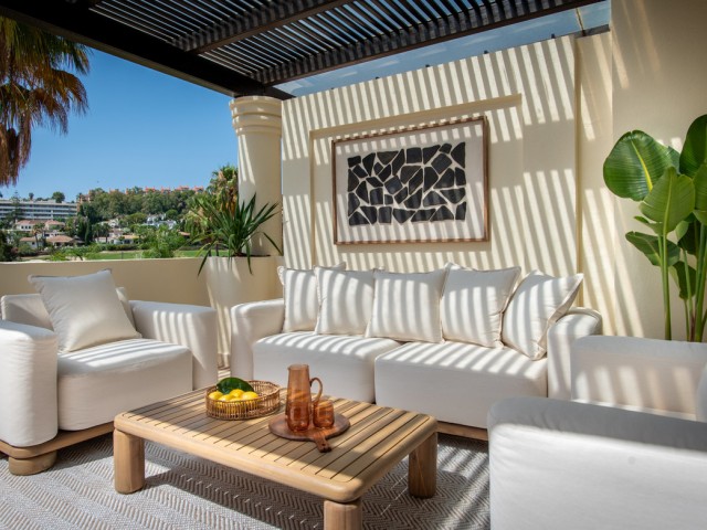 Appartement avec 3 Chambres  à Nueva Andalucía